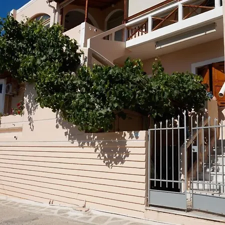 Soula Apartment Kini
